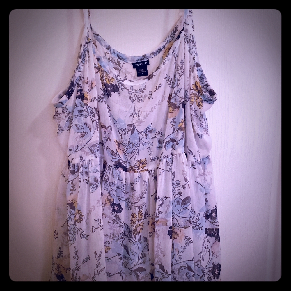 Torrid babydoll tank/shell